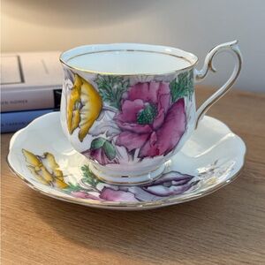 Royal Albert Flower of the month series Poppy teacup and Saucer Set